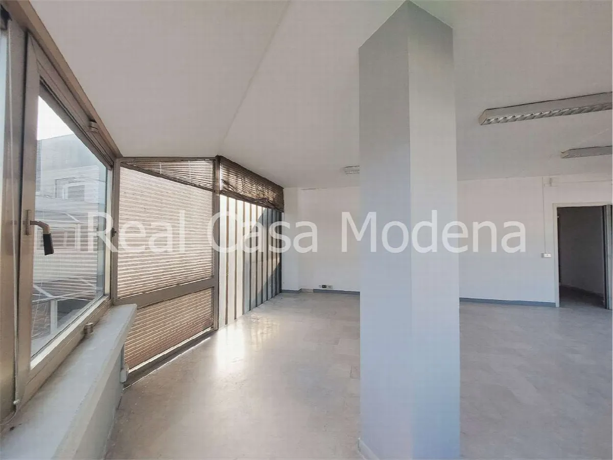 Ufficio in vendita a Modena - San Faustino - foto 1