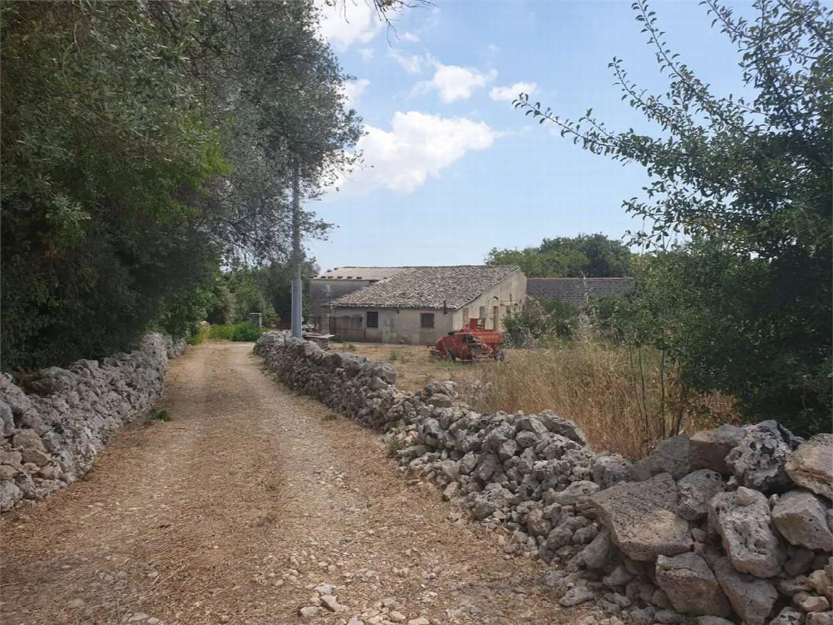 Villa in vendita a Noto - foto 1