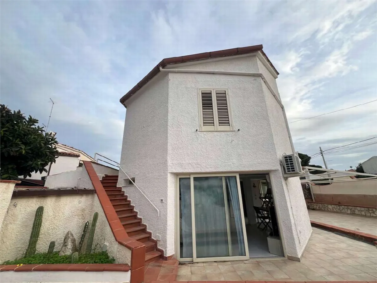 Villa in vendita a Siracusa - Fontane Bianche - foto 1