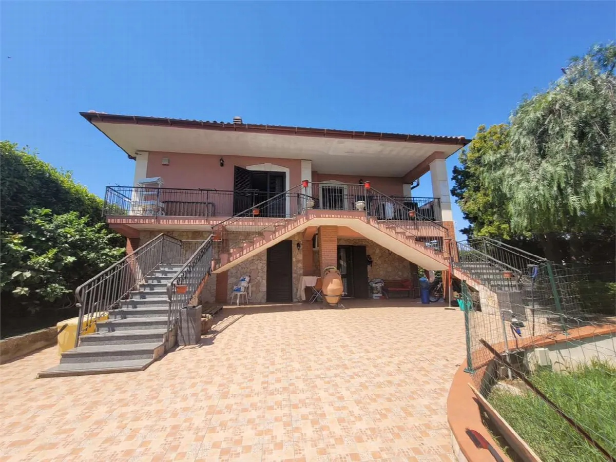 Villa in vendita a Melilli - Città Giardino - foto 1
