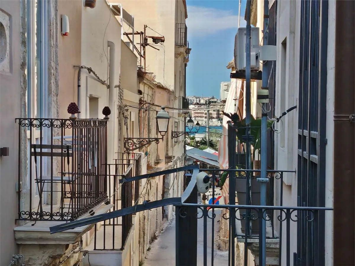 Casa indipendente in vendita a Siracusa - Ortigia - foto 2