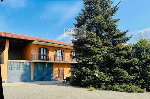 Rustico in vendita a Pinerolo - baudenasca - foto 1