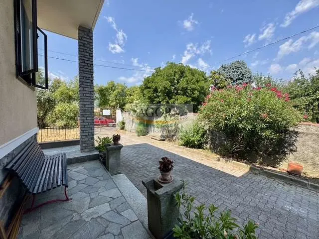 Casa indipendente in vendita a San Secondo di Pinerolo - foto 1