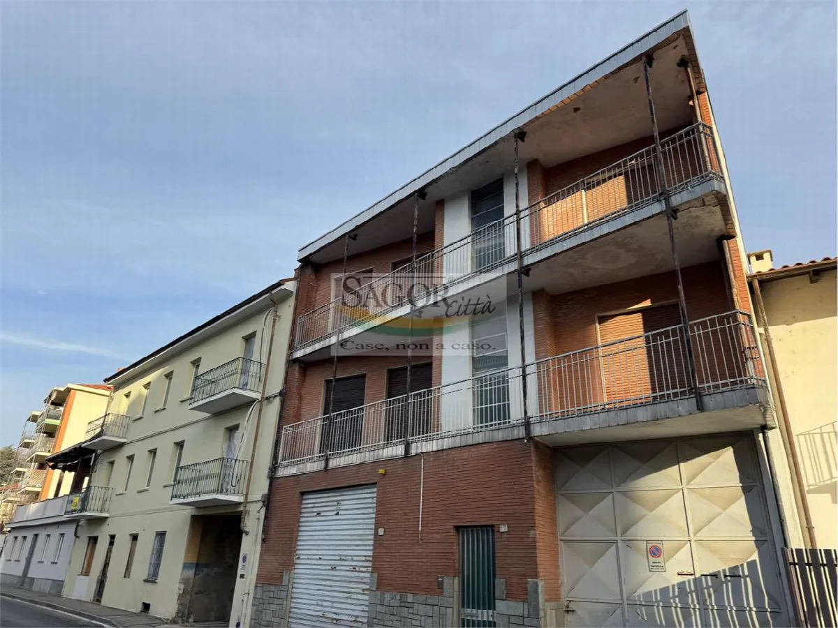 Stabile in vendita a Pinerolo - foto 3