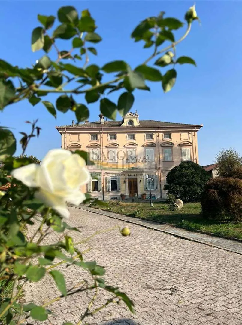 Appartamento in vendita a Pinerolo - RIVA DI PINEROLO - foto 2