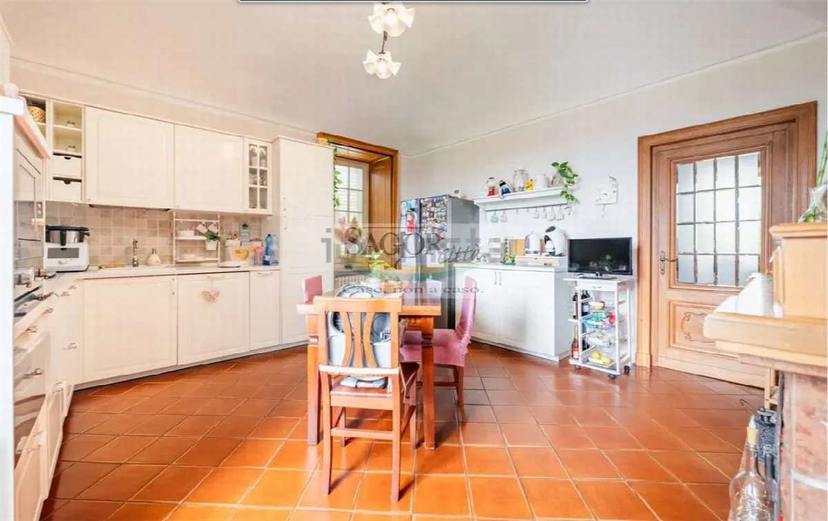 Appartamento in vendita a Pinerolo - RIVA DI PINEROLO - foto 8