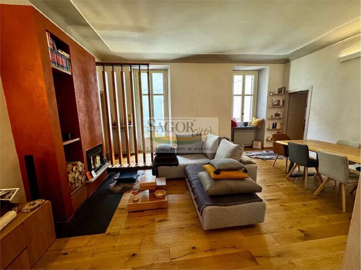 Appartamento in vendita a Pinerolo - centro storico - foto 1