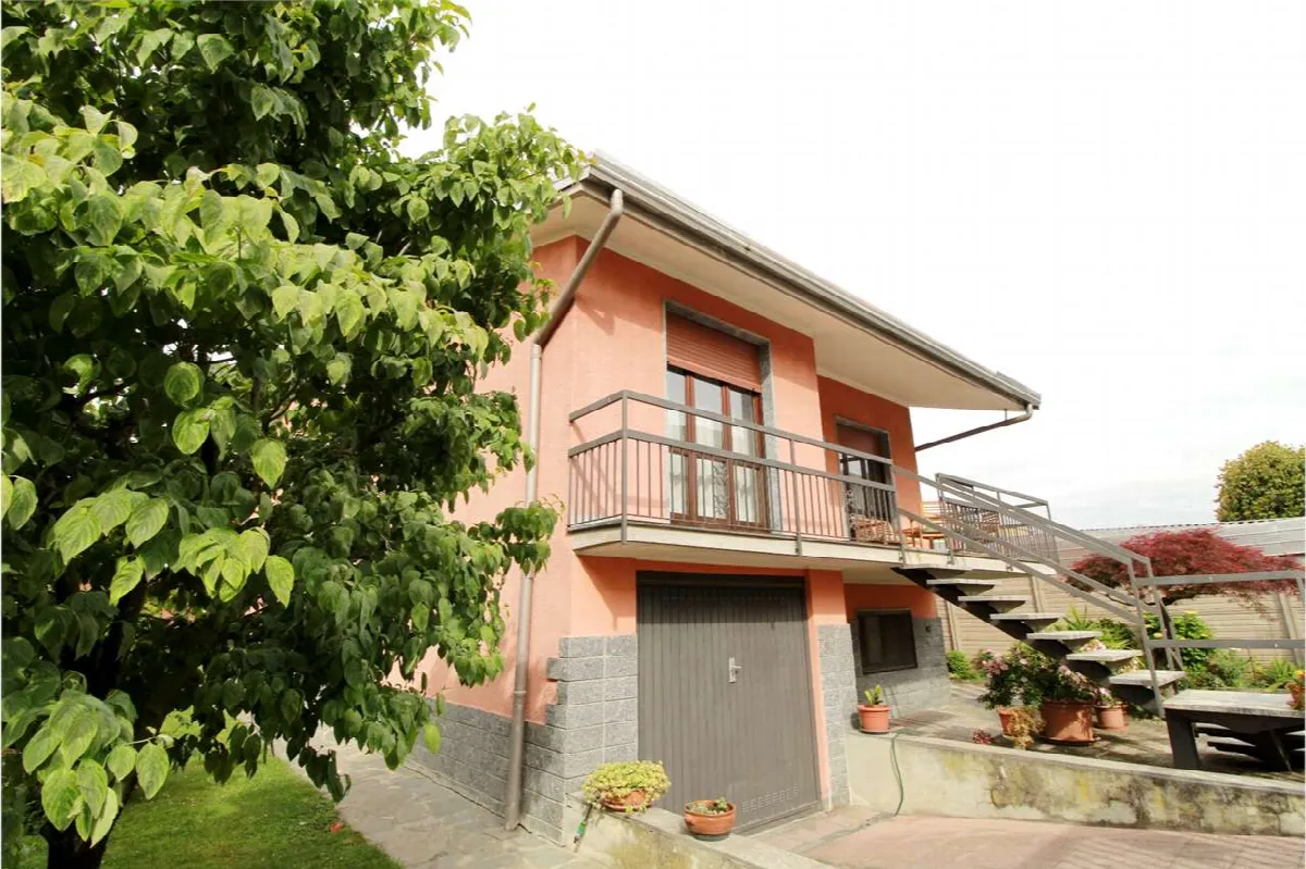 Villa in vendita a Novara - S. Agabio - foto 3