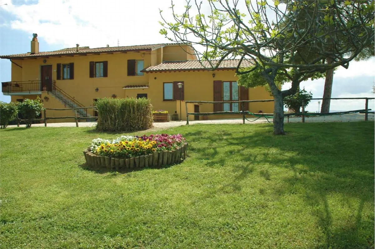 Rustico in vendita a Deruta - foto 1