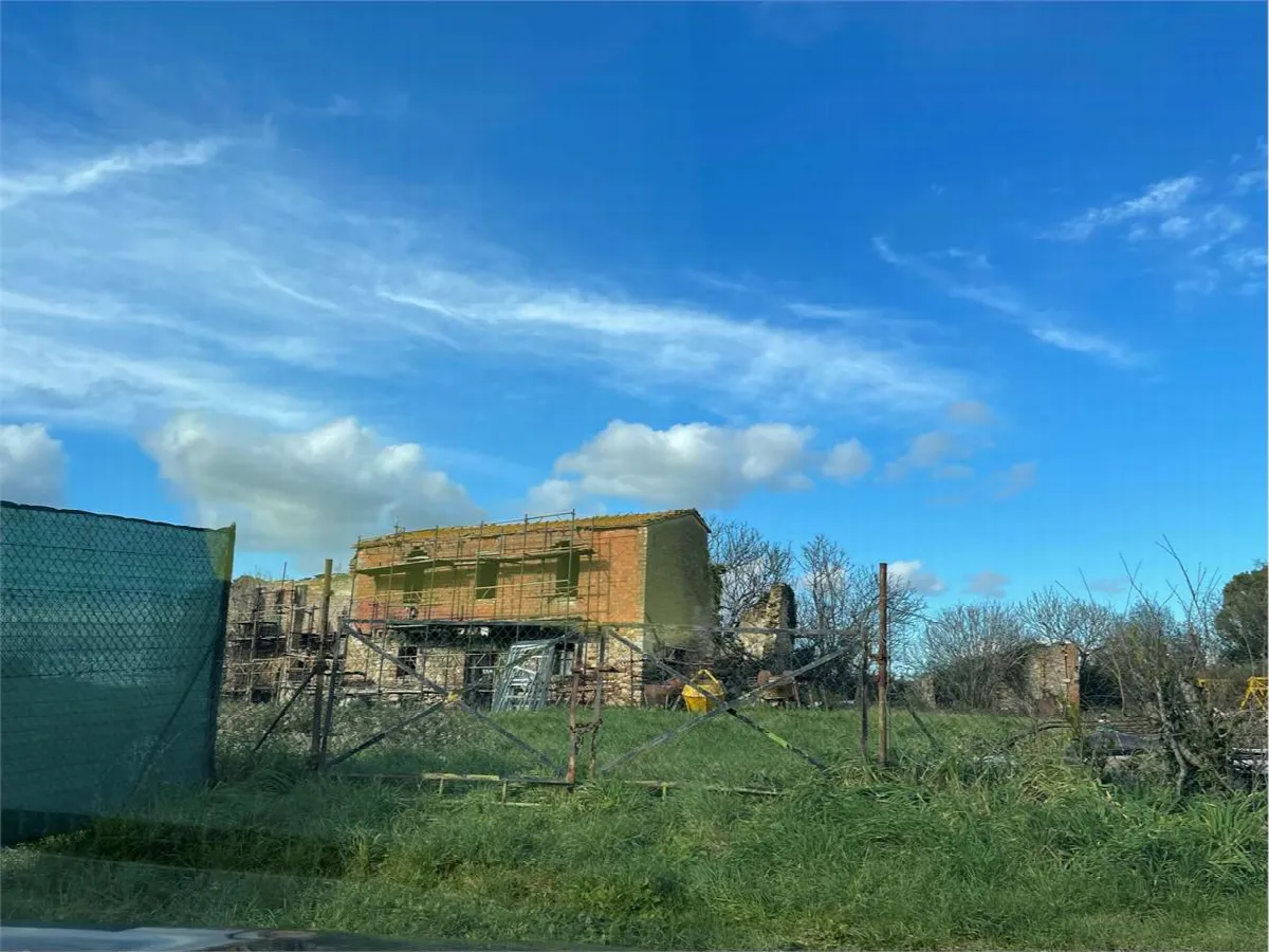 Rustico in vendita a Perugia - Castel del Piano - foto 1