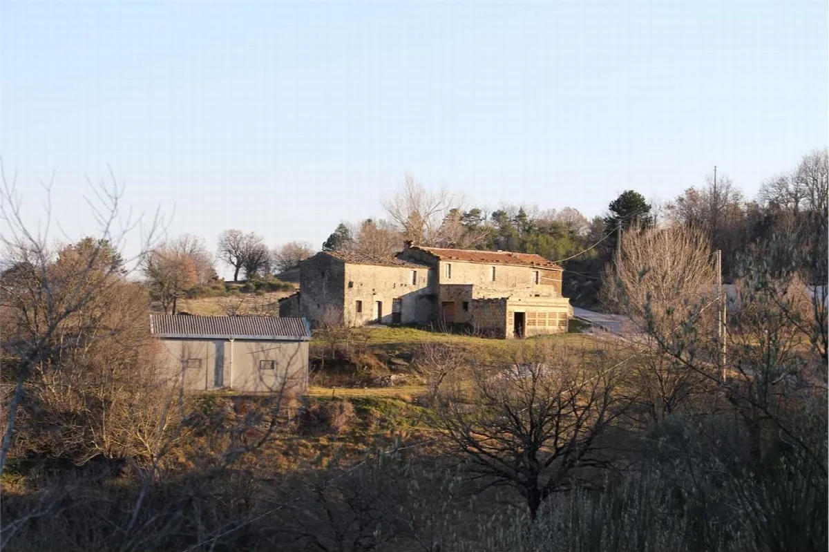 Rustico in vendita a Valfabbrica - Monteverde - foto 1
