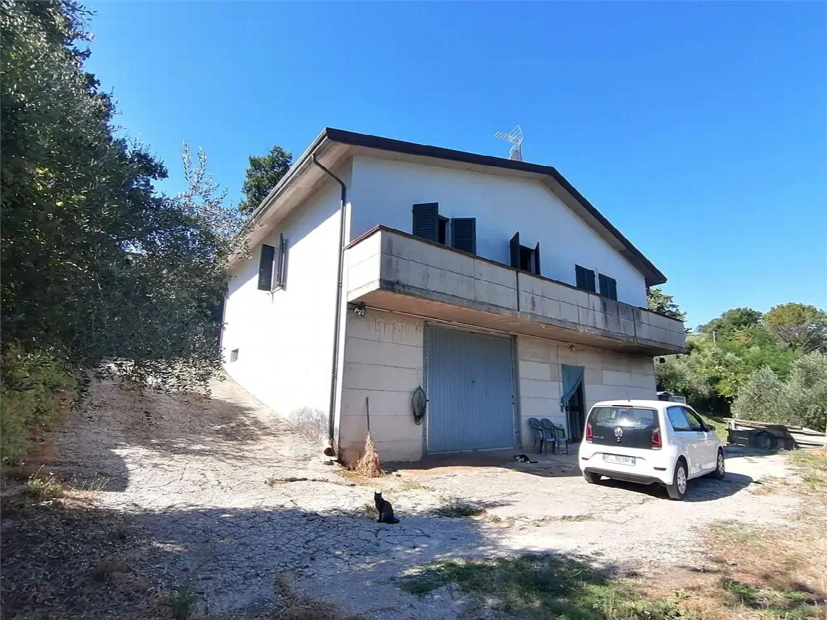 Villa in vendita a Perugia - foto 1