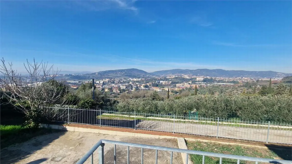 Appartamento in vendita a Perugia - Prepo - foto 1