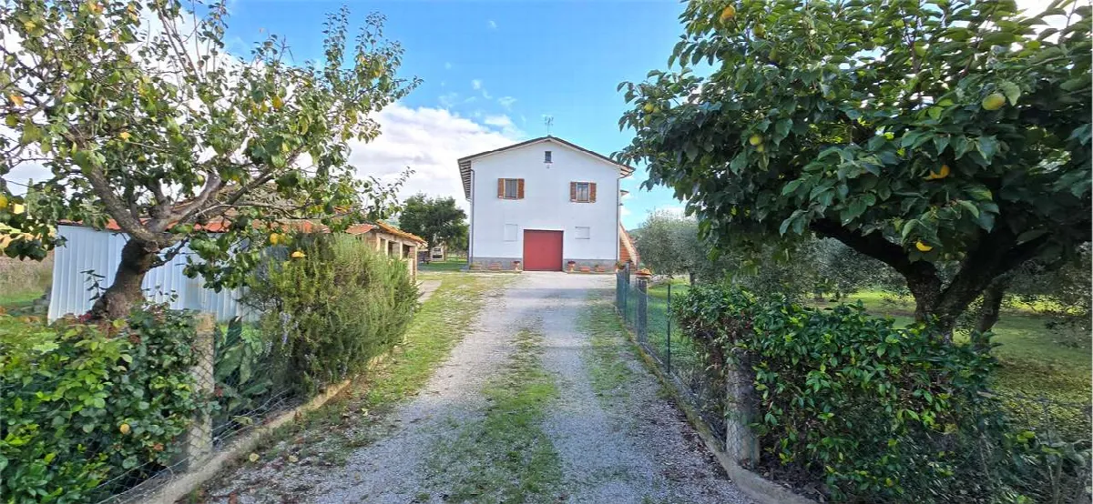 Rustico in vendita a Perugia - Piccione - foto 1