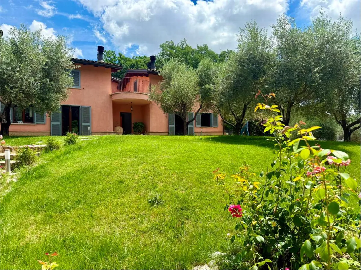 Villa in vendita a Perugia - San Vetturino - foto 1