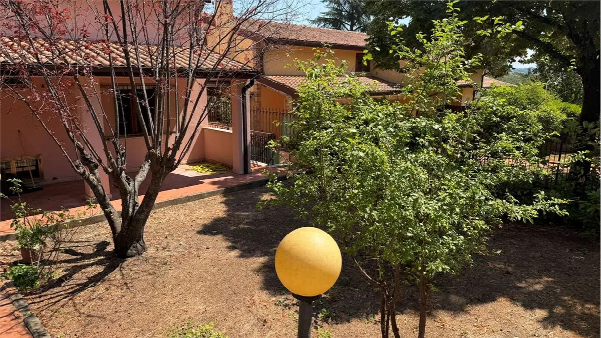 Villa in vendita a Perugia - Lacugnano - foto 2