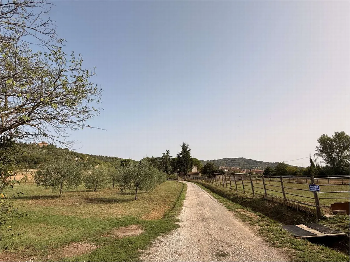Rustico in vendita a Magione - foto 2