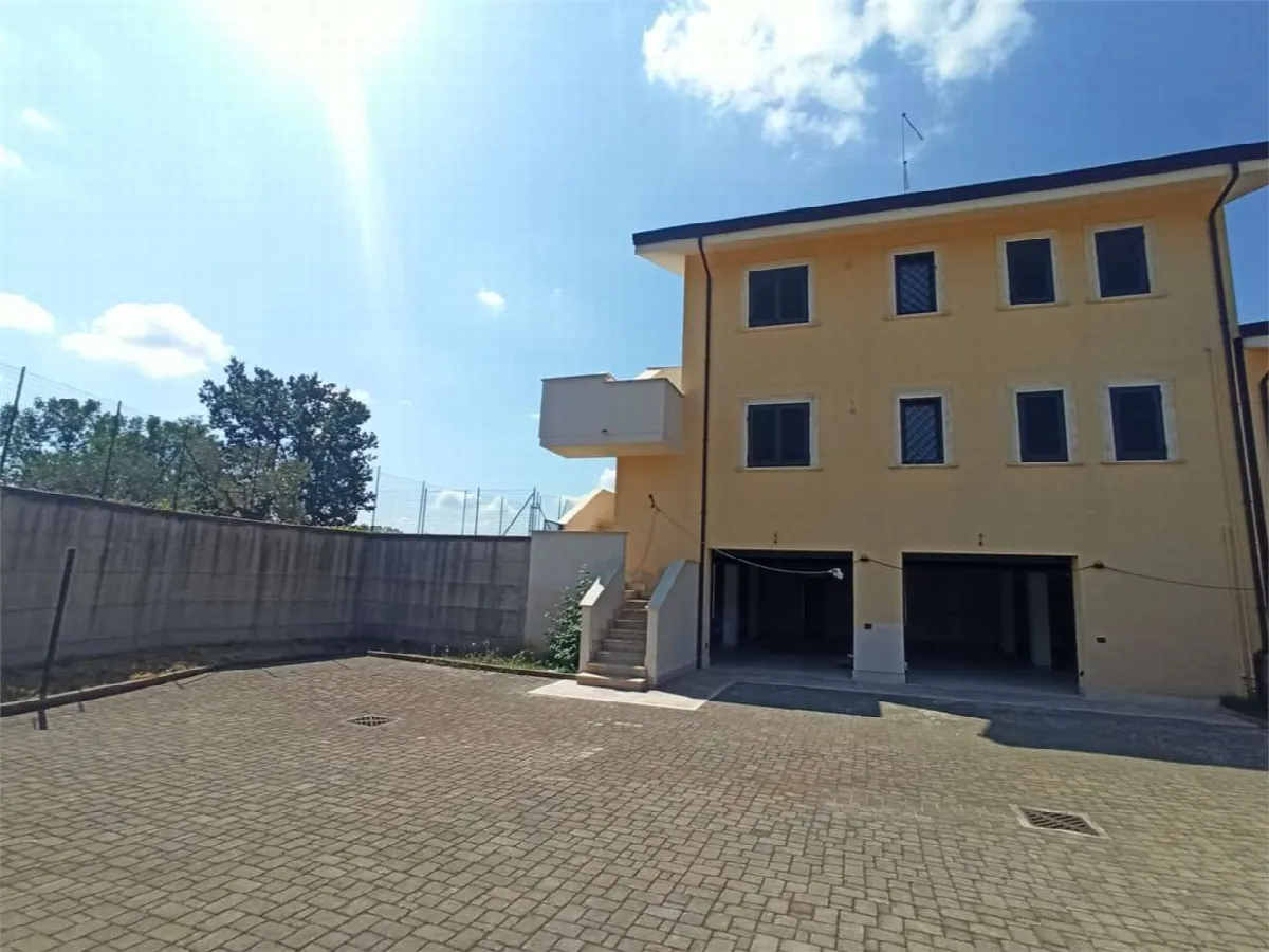 Appartamento in vendita a Alatri - foto 1