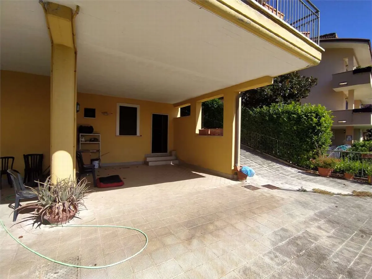 Villa in vendita a Frosinone - foto 1