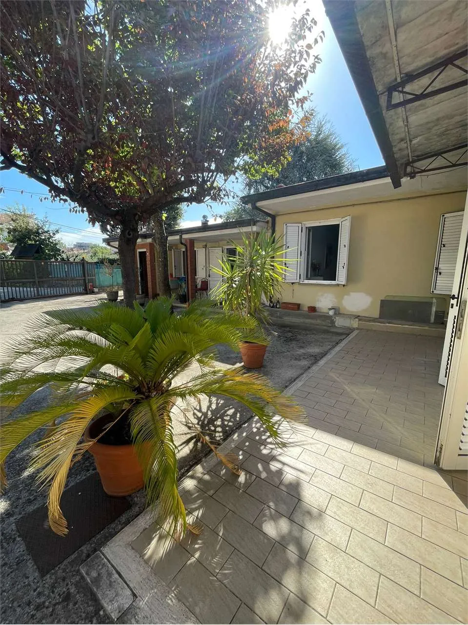 Casa indipendente in vendita a Frosinone - foto 1