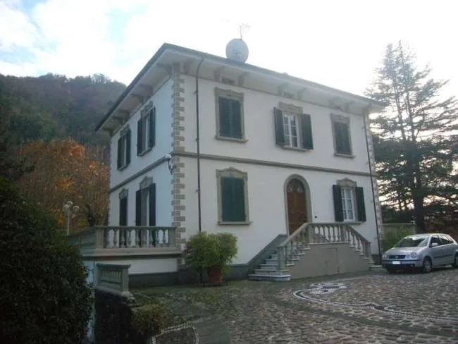 Villa in vendita a Bagni di Lucca - foto 1