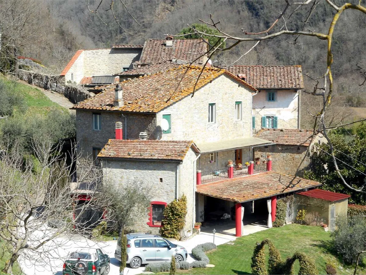 Rustico in vendita a Bagni di Lucca - foto 1