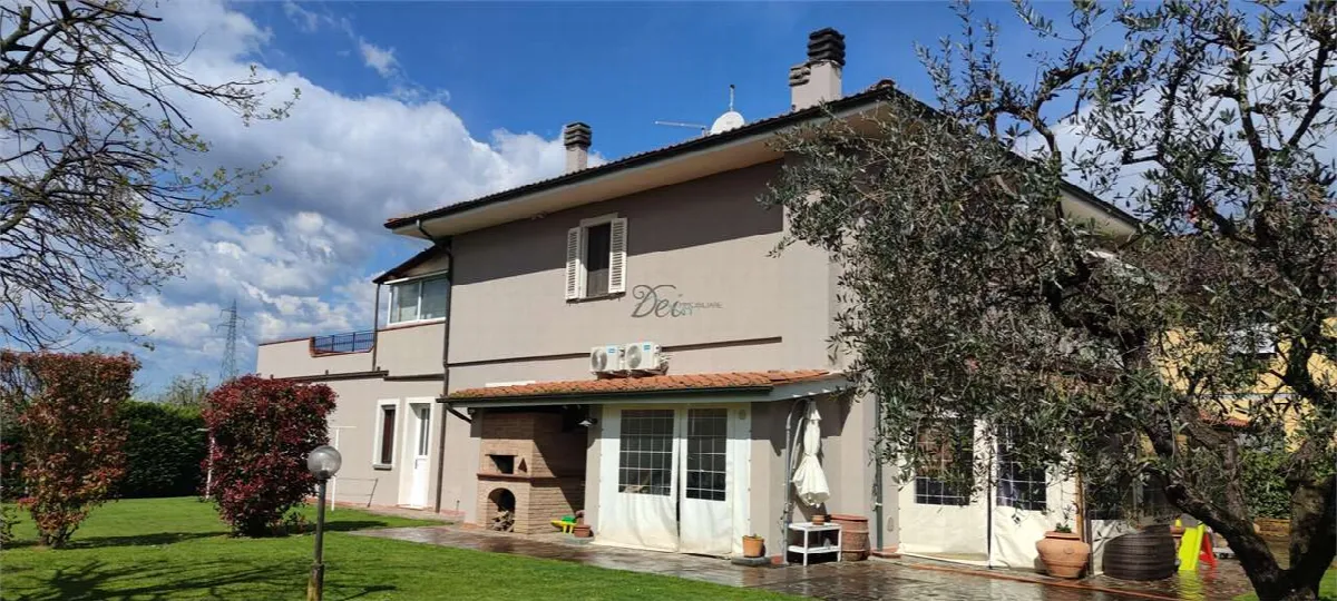 Villa in vendita a Porcari - foto 1