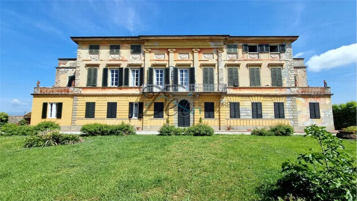 Villa in vendita a Capannori - foto 1