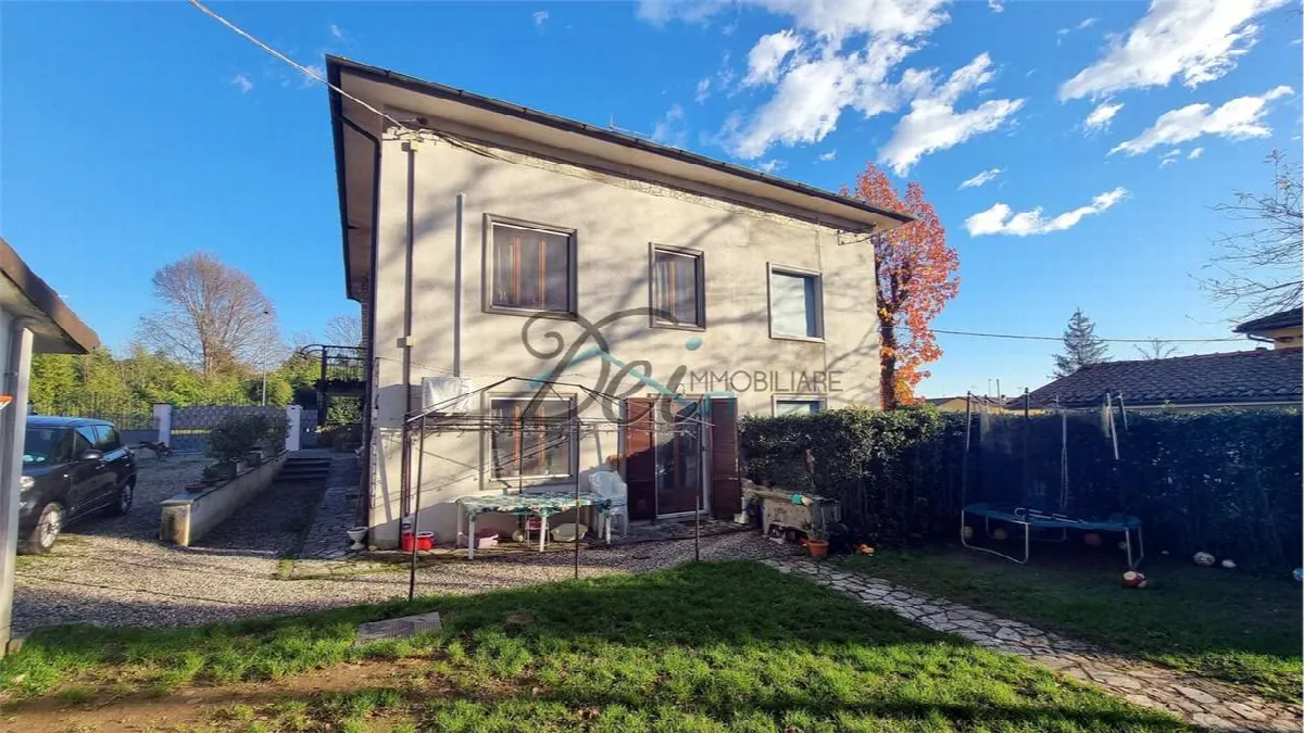 Villa in vendita a Capannori - Segromigno in monte - foto 1