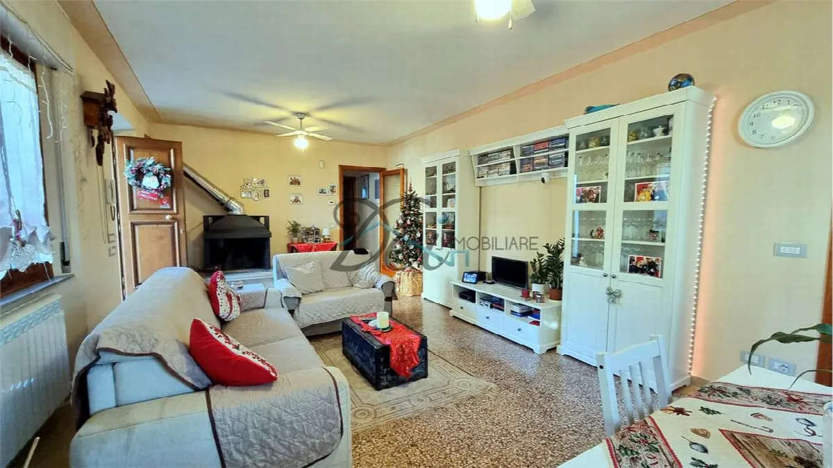 Villa in vendita a Capannori - Segromigno in monte - foto 10