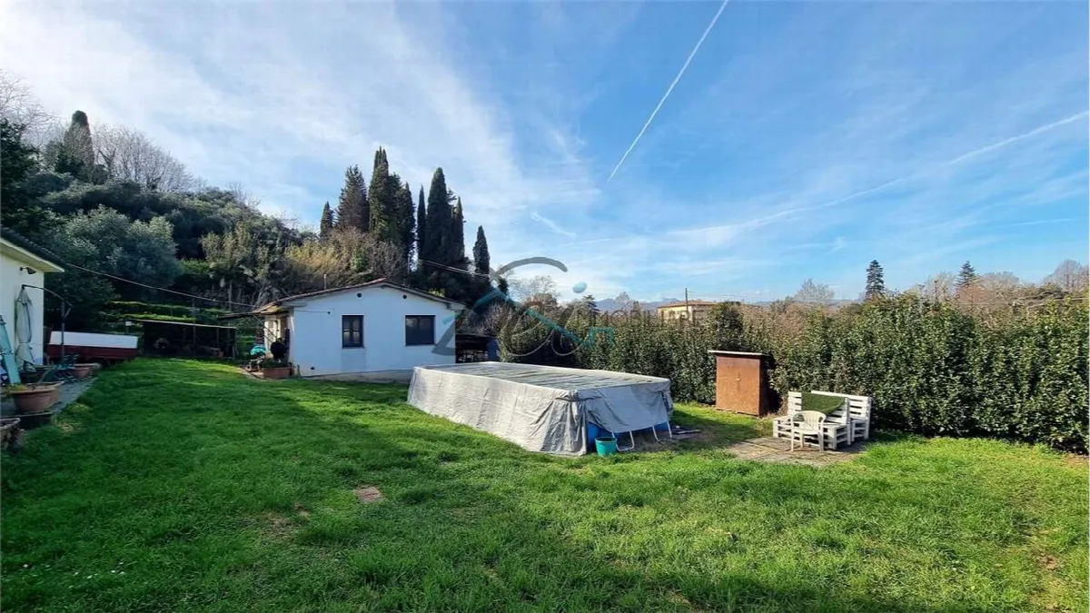 Villa in vendita a Lucca - foto 2