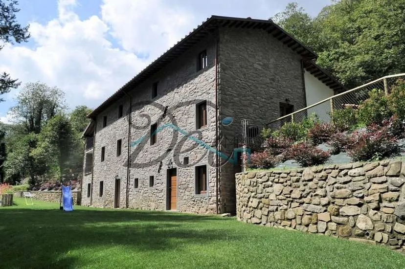 Rustico in vendita a Pescaglia - foto 2
