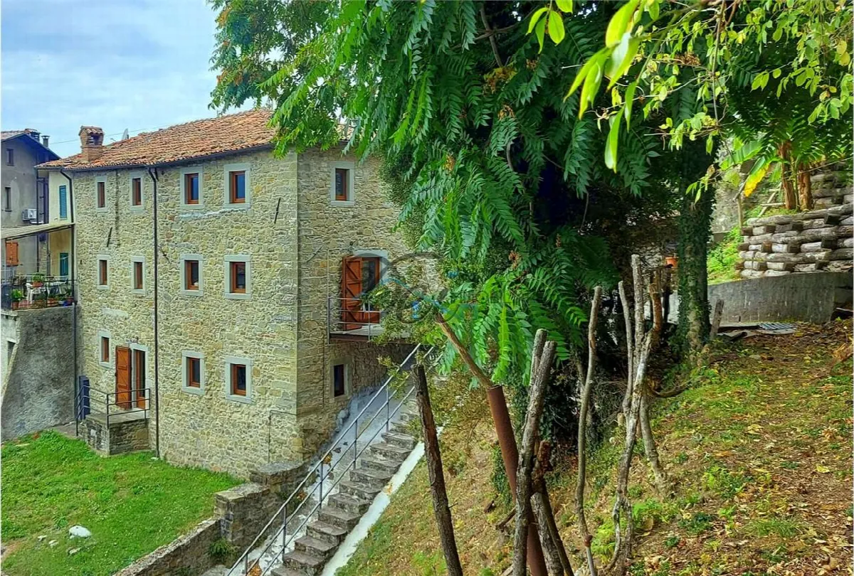 Rustico in vendita a San Romano in Garfagnana - foto 1