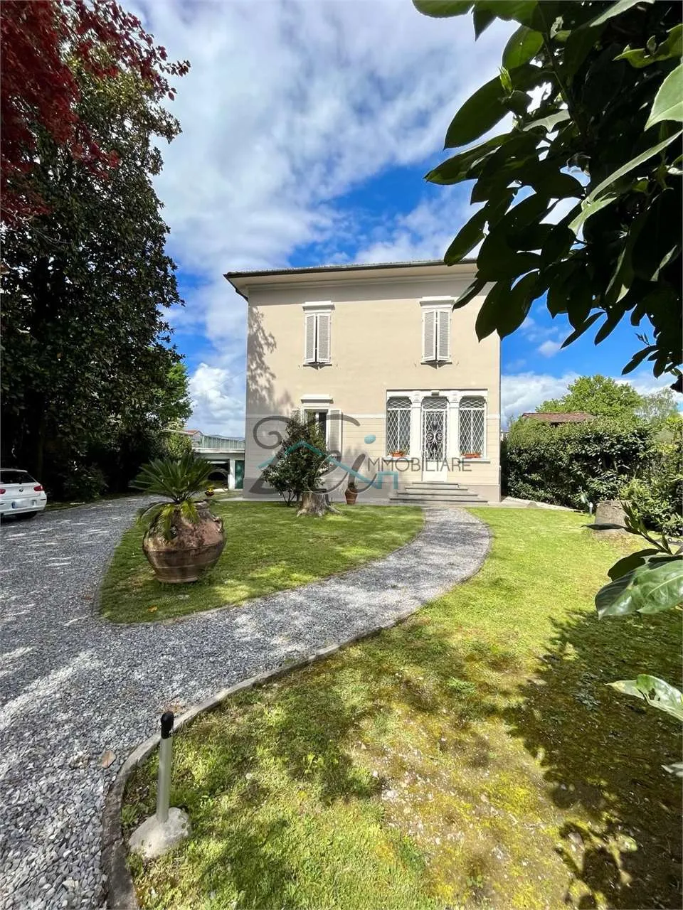 Villa in vendita a Lucca - San Marco - foto 1