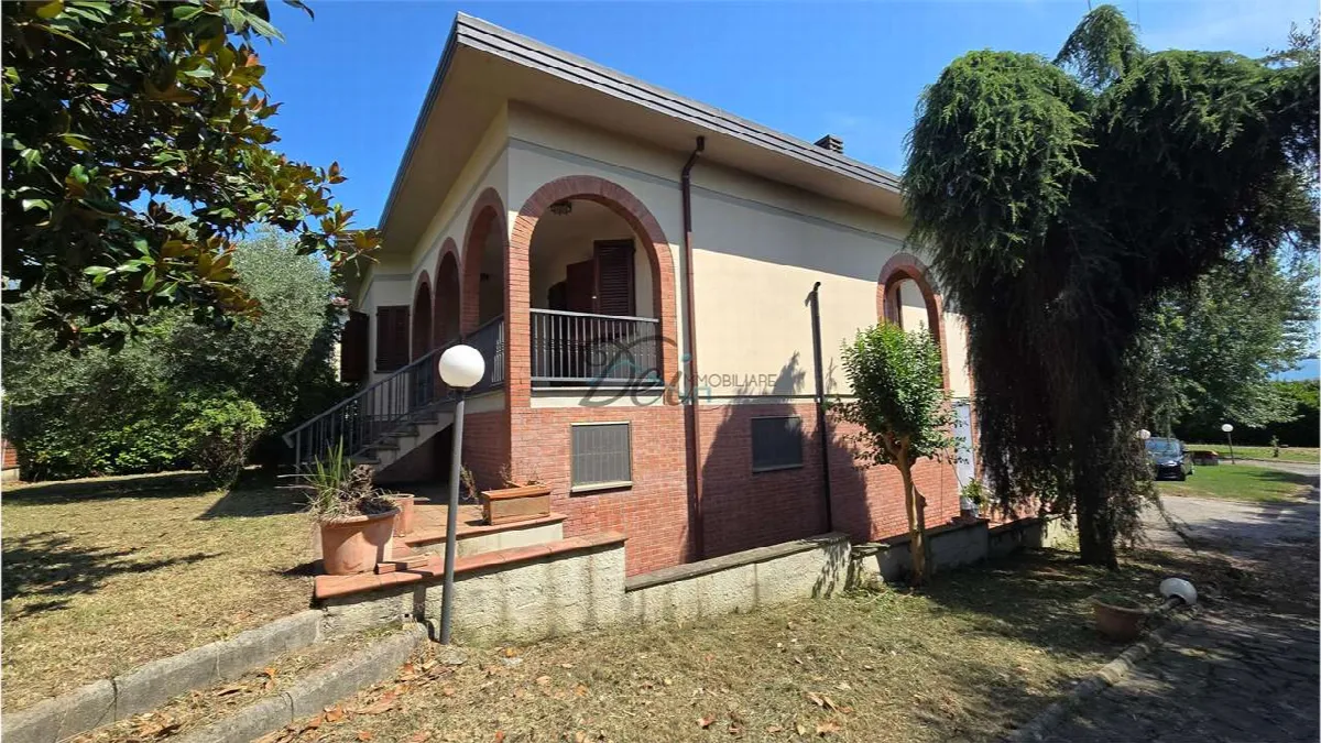 Villa in vendita a Capannori - Marlia - foto 4