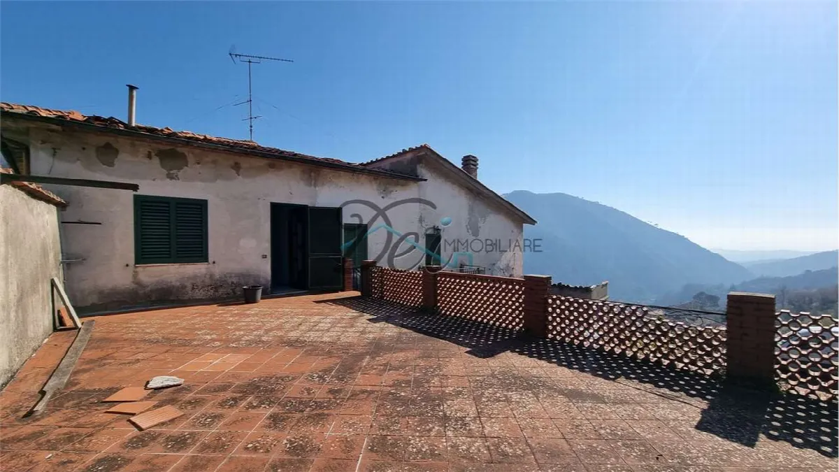 Casa indipendente in vendita a Villa Basilica - foto 7