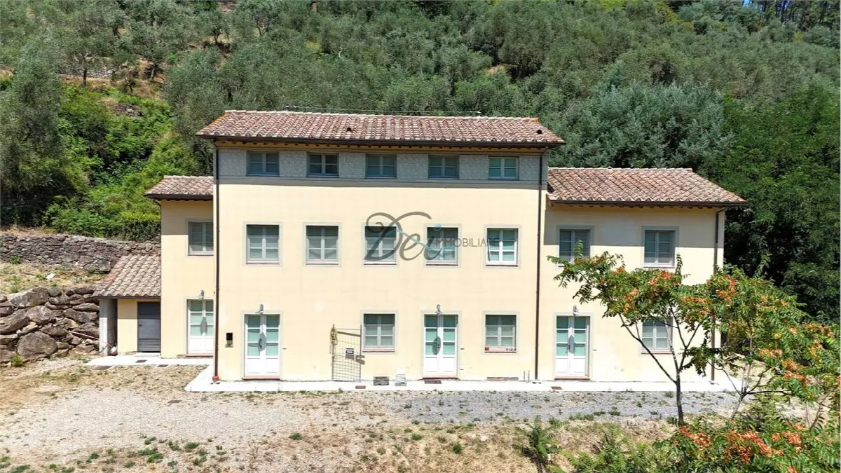 Rustico in vendita a Capannori - Pieve Di Compito - foto 1