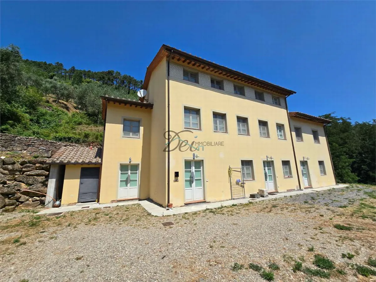 Rustico in vendita a Capannori - Pieve Di Compito - foto 2