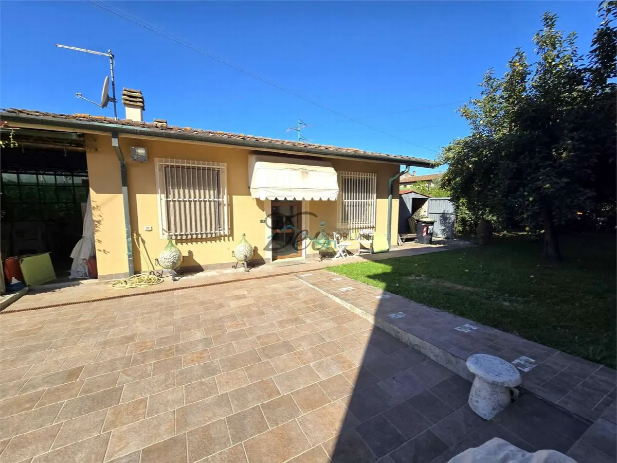 Villa in vendita a Capannori - Camigliano - foto 5