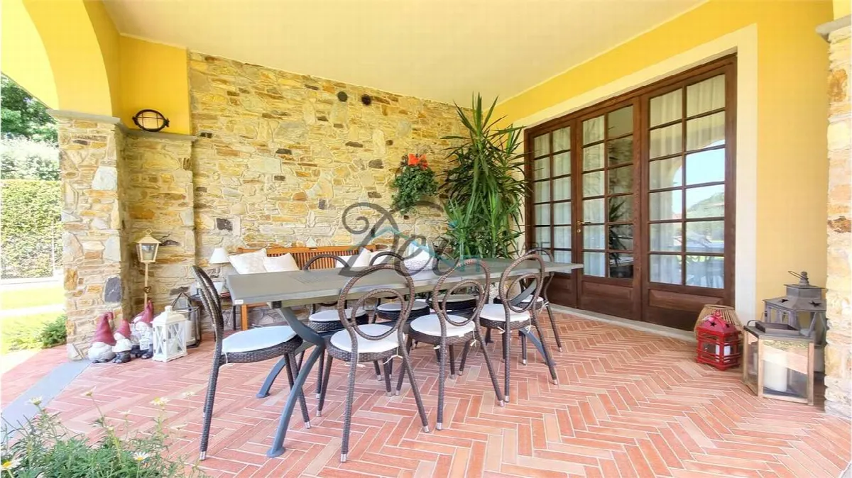 Villa in vendita a Capannori - Segromigno in monte - foto 5