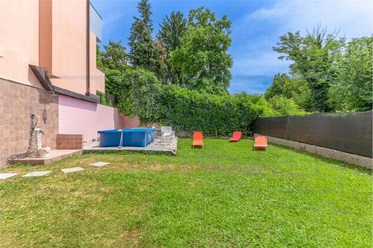 Villetta a schiera in vendita a Garbagnate Milanese - foto 3