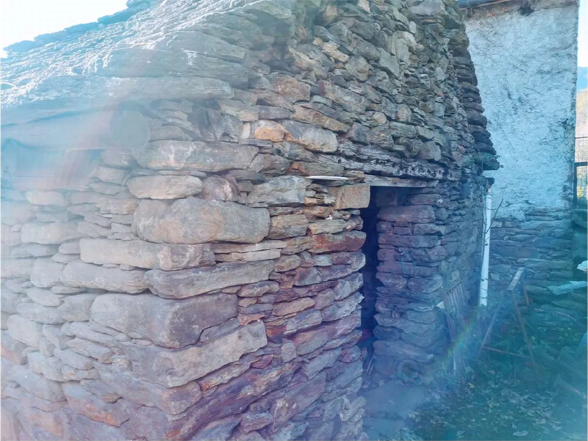 Casa indipendente in vendita a Villadossola - foto 2