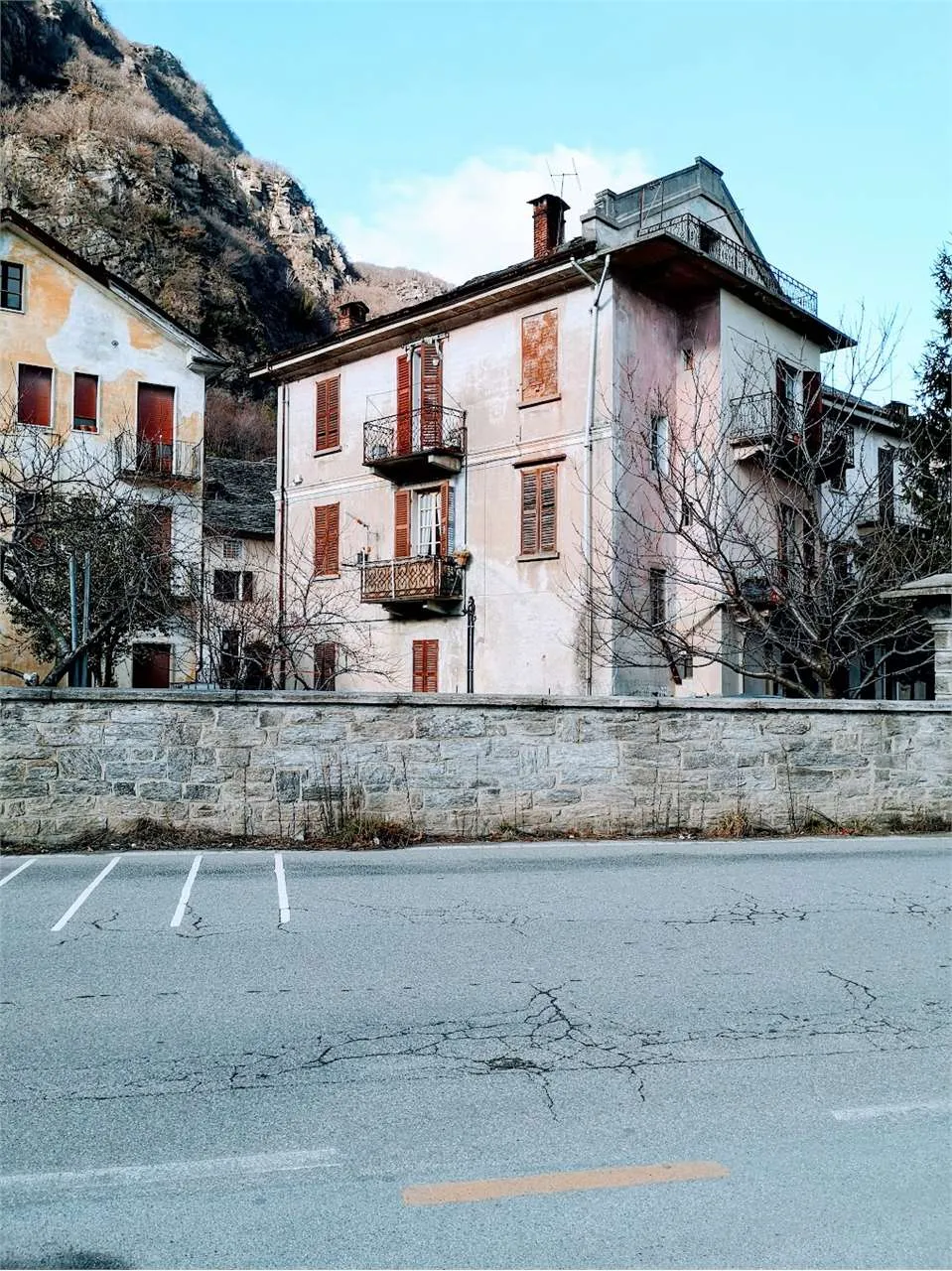 Casa indipendente in vendita a Piedimulera - foto 1