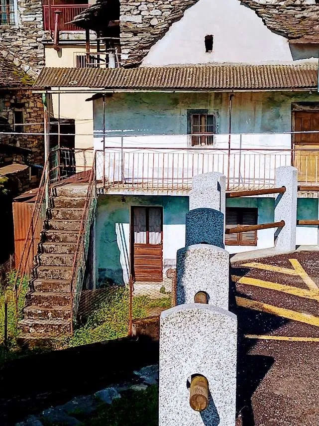 Casa indipendente in vendita a Pieve Vergonte - foto 2