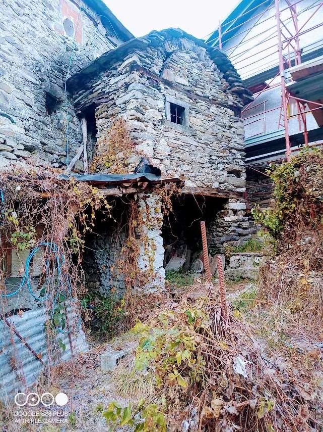 Rustico in vendita a Piedimulera - foto 1