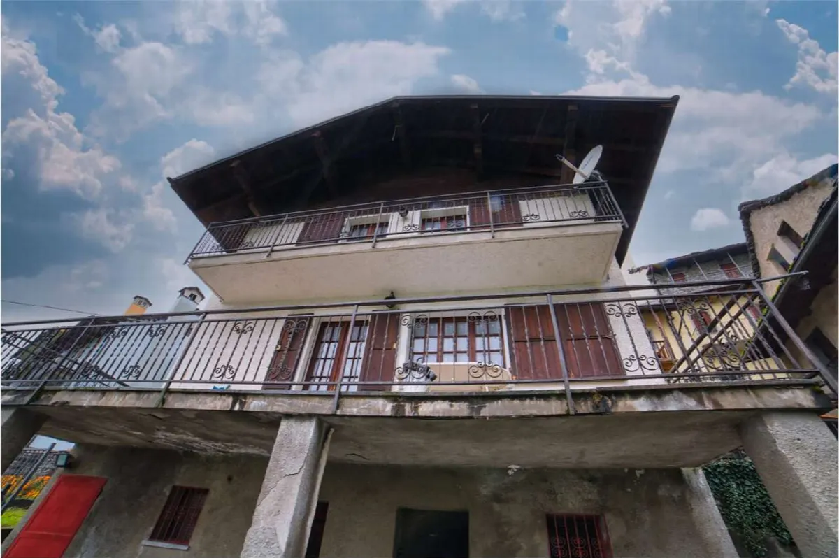 Casa indipendente in vendita a Varzo - foto 1