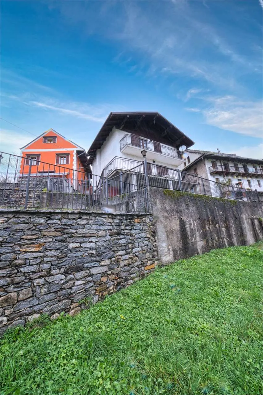 Casa indipendente in vendita a Varzo - foto 5