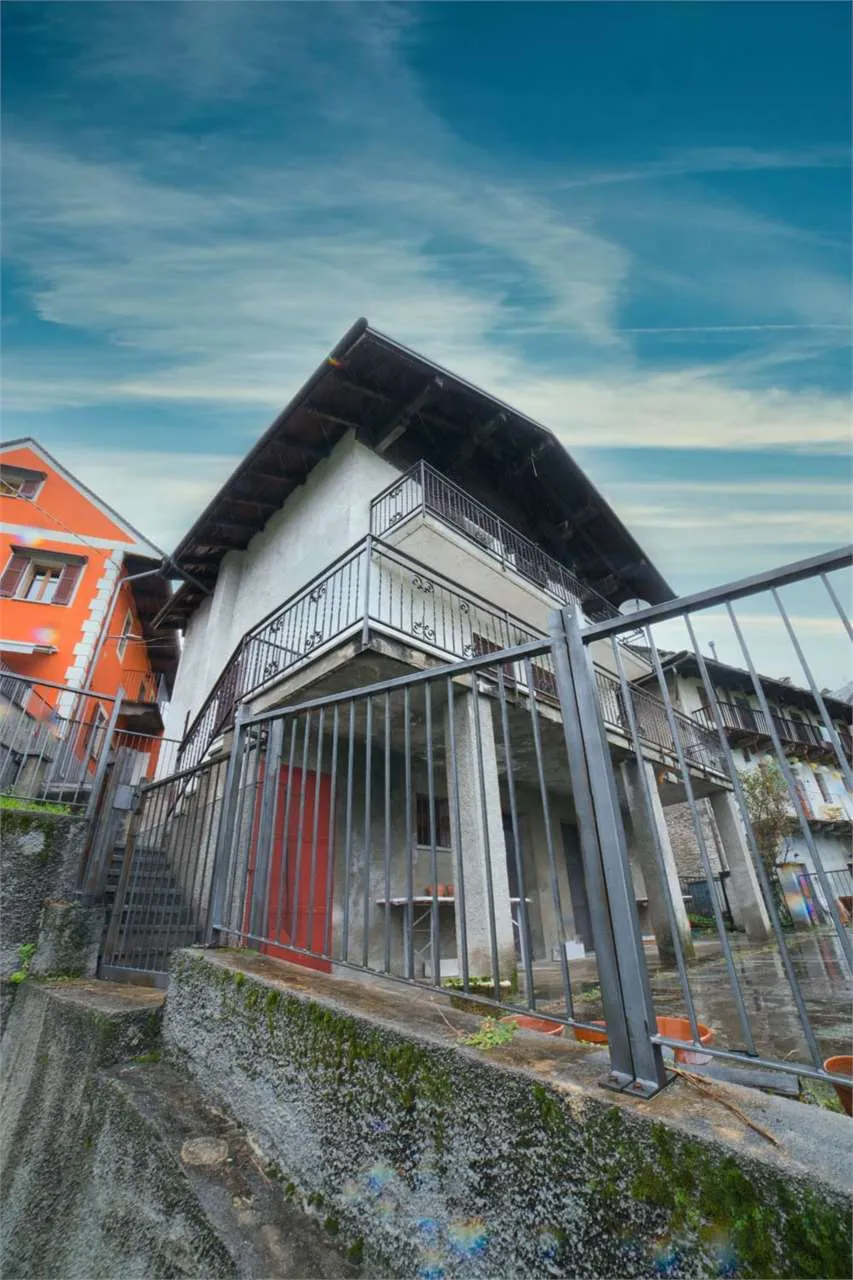 Casa indipendente in vendita a Varzo - foto 8