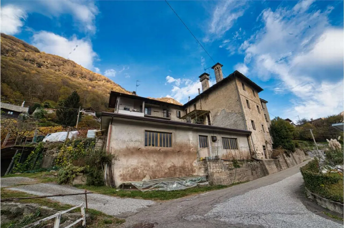 Casa indipendente in vendita a Piedimulera - Casa Negro - foto 1