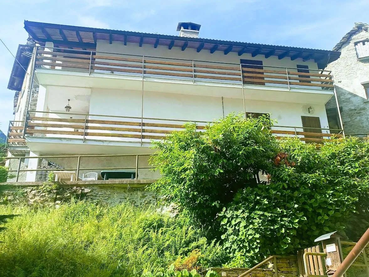 Casa indipendente in vendita a Calasca-Castiglione - foto 6